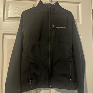 Columbia Men's Black Lightweight Softshell Jacket